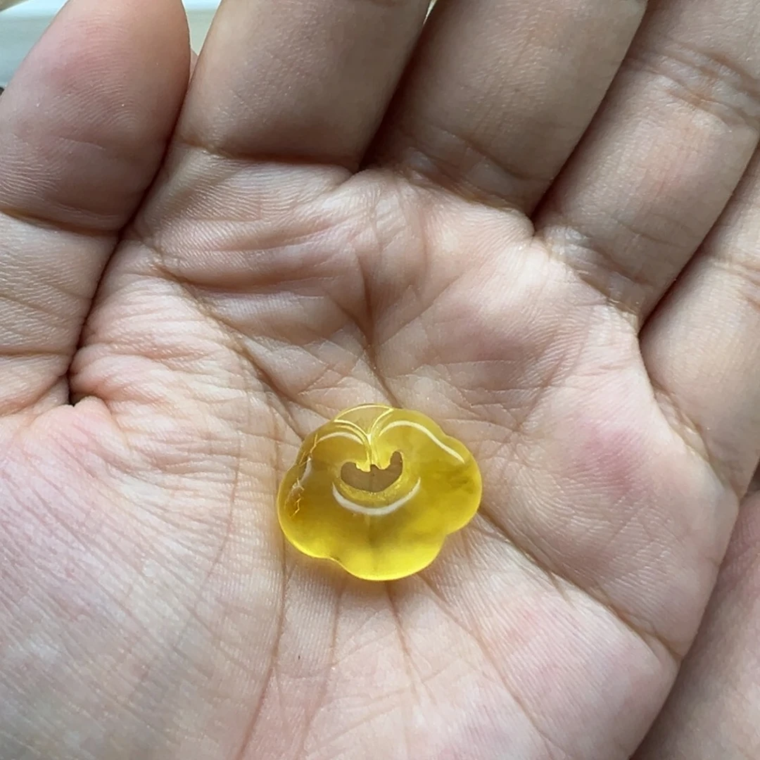 琥珀未镶嵌珠宝奇石祥云锁打孔不退换