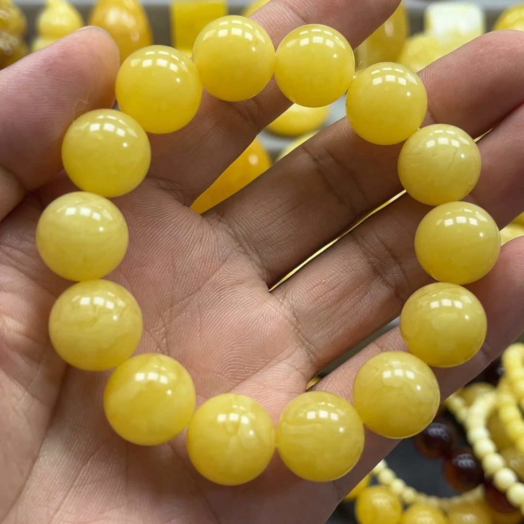 蜜蜡未镶嵌珠宝奇石