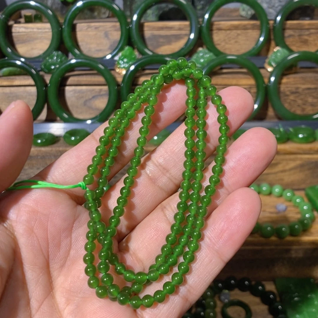 【闪购商品】吊坠(不含链)未镶嵌和田玉巴料阳绿项链 4