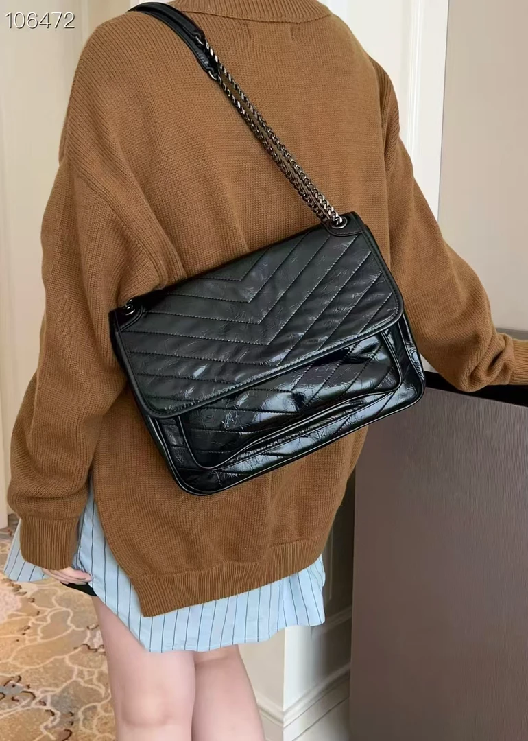 新款时尚链条洋气百搭斜挎女包82357