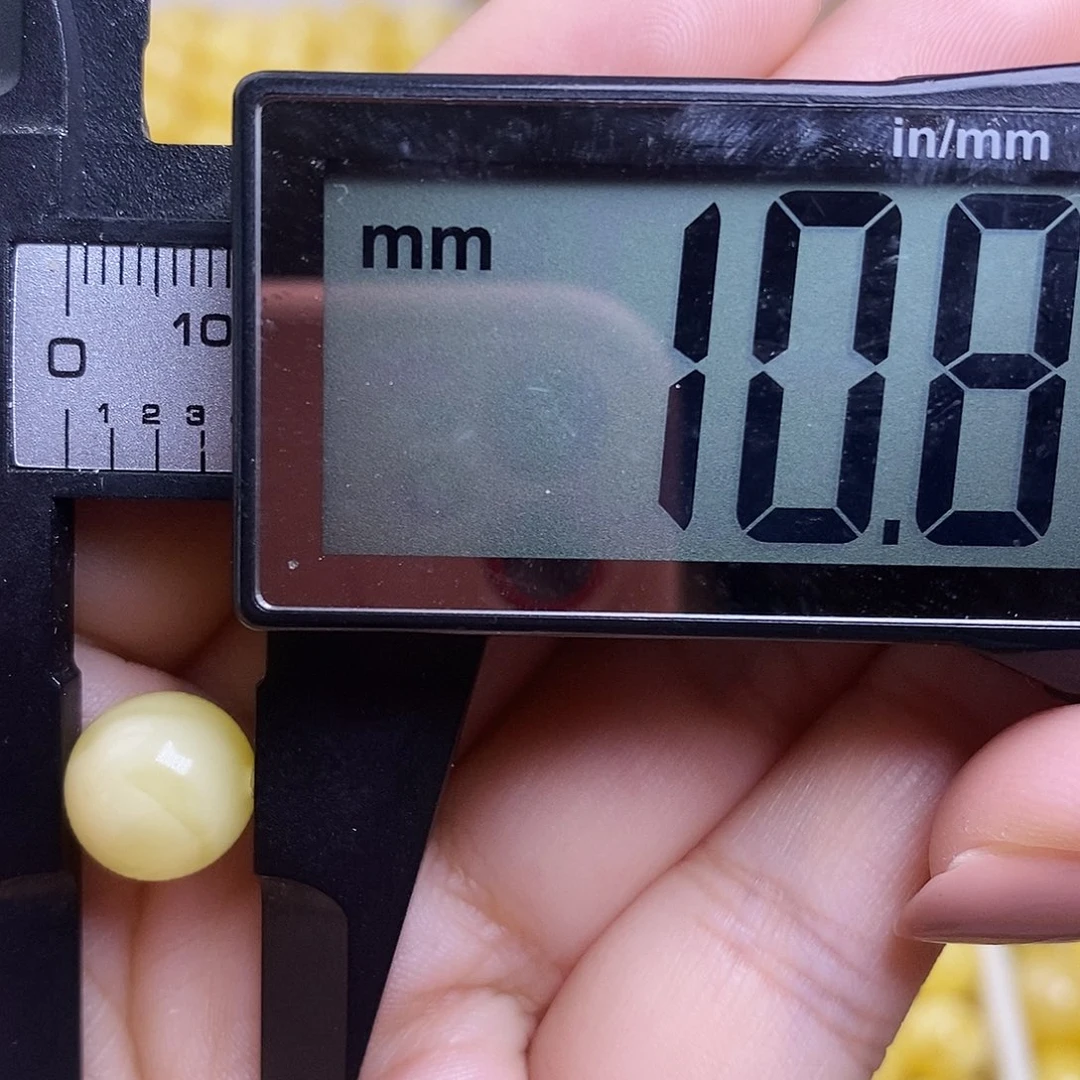 裸石琥珀未镶嵌蜜蜡圆珠