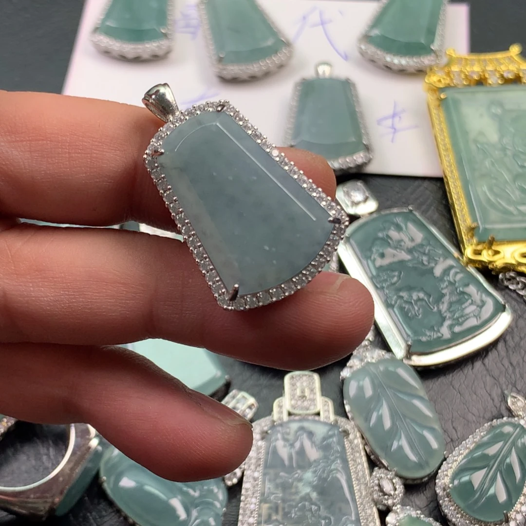 美***士翡翠未镶嵌戒指无事牌