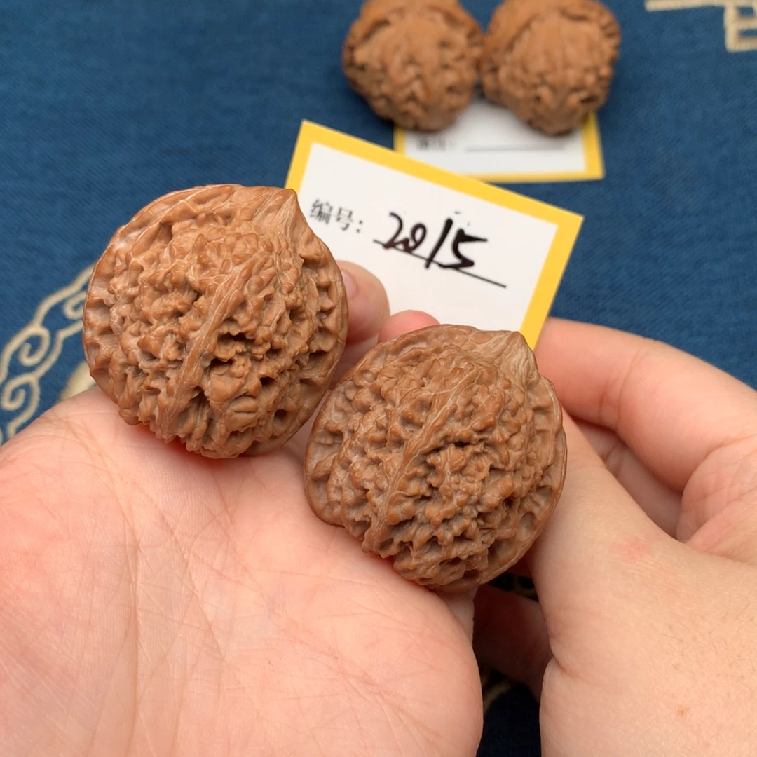 把件文玩核桃38百花山 2015