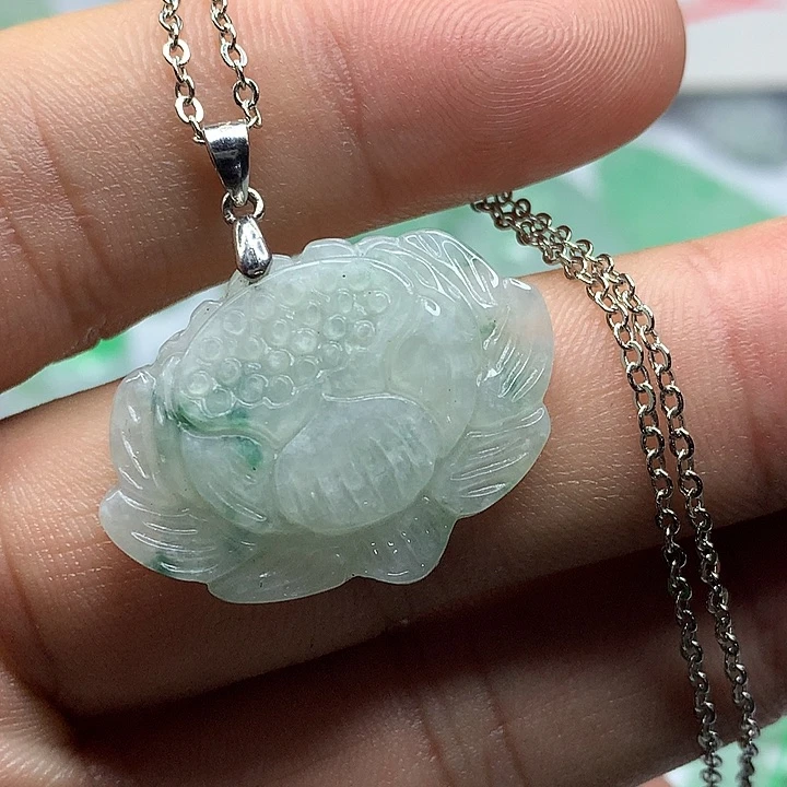 翡翠银S925镶嵌吊坠(赠链)