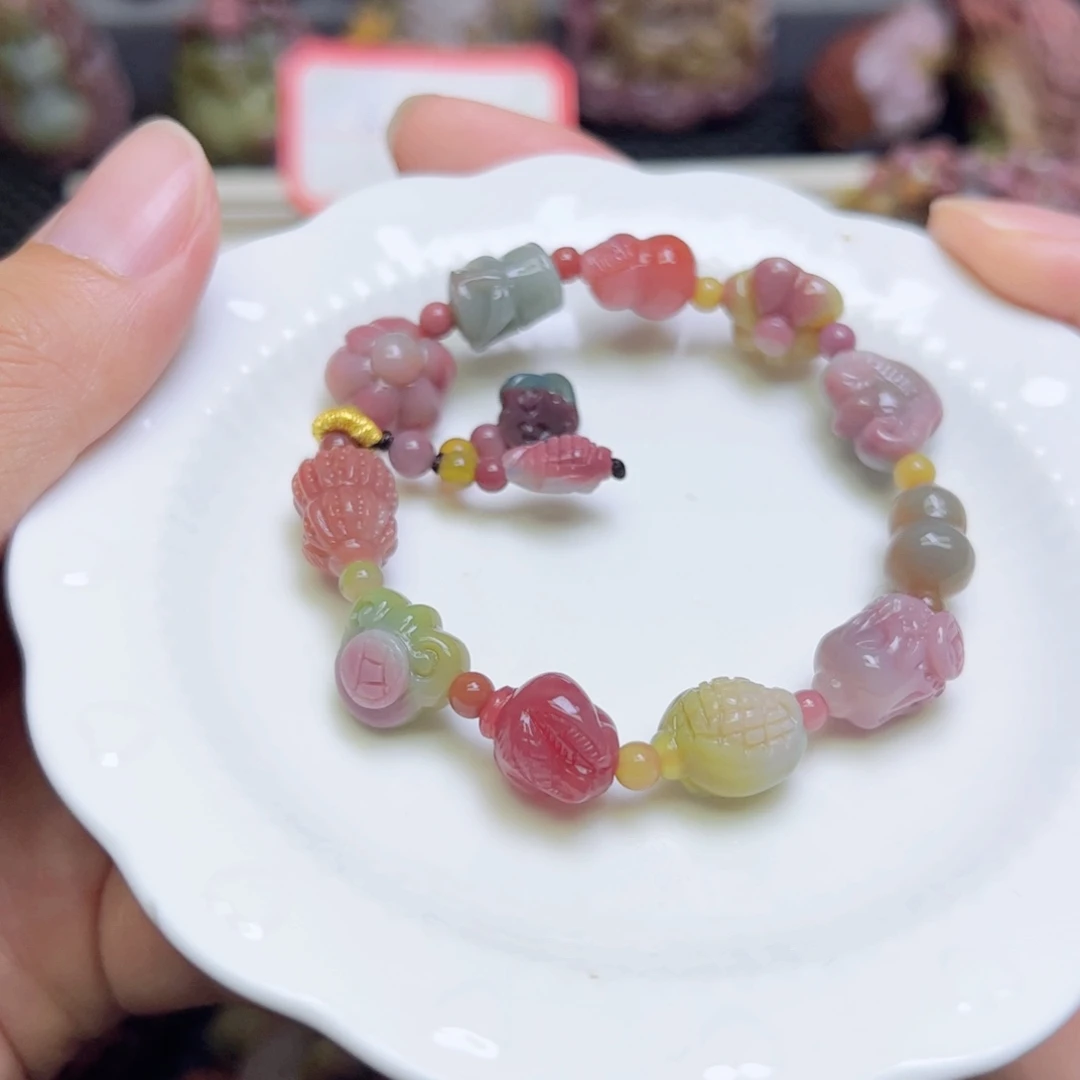 快***精未镶嵌手串玛瑙/玉髓手串