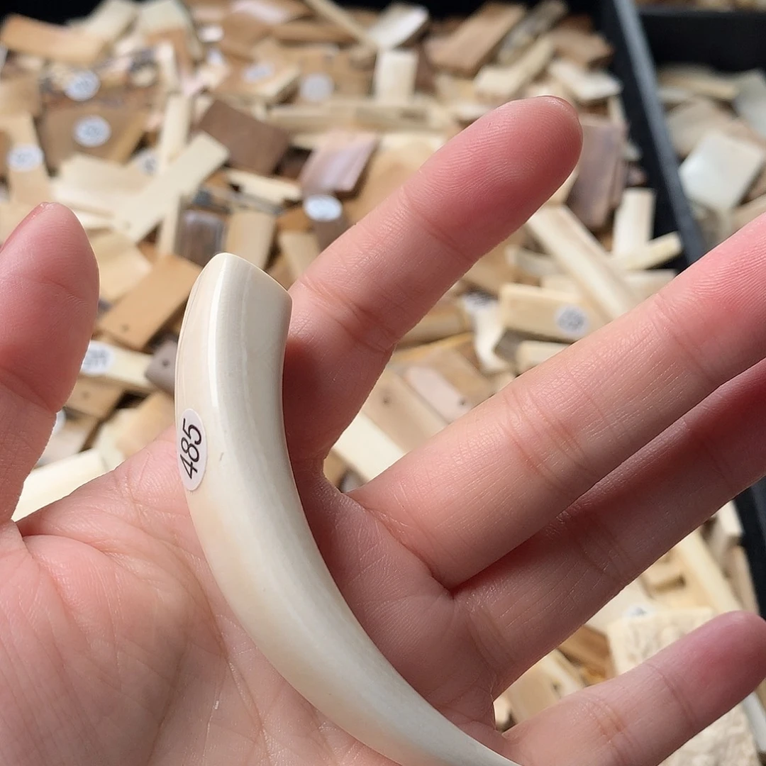 泥塑不打孔联系客服