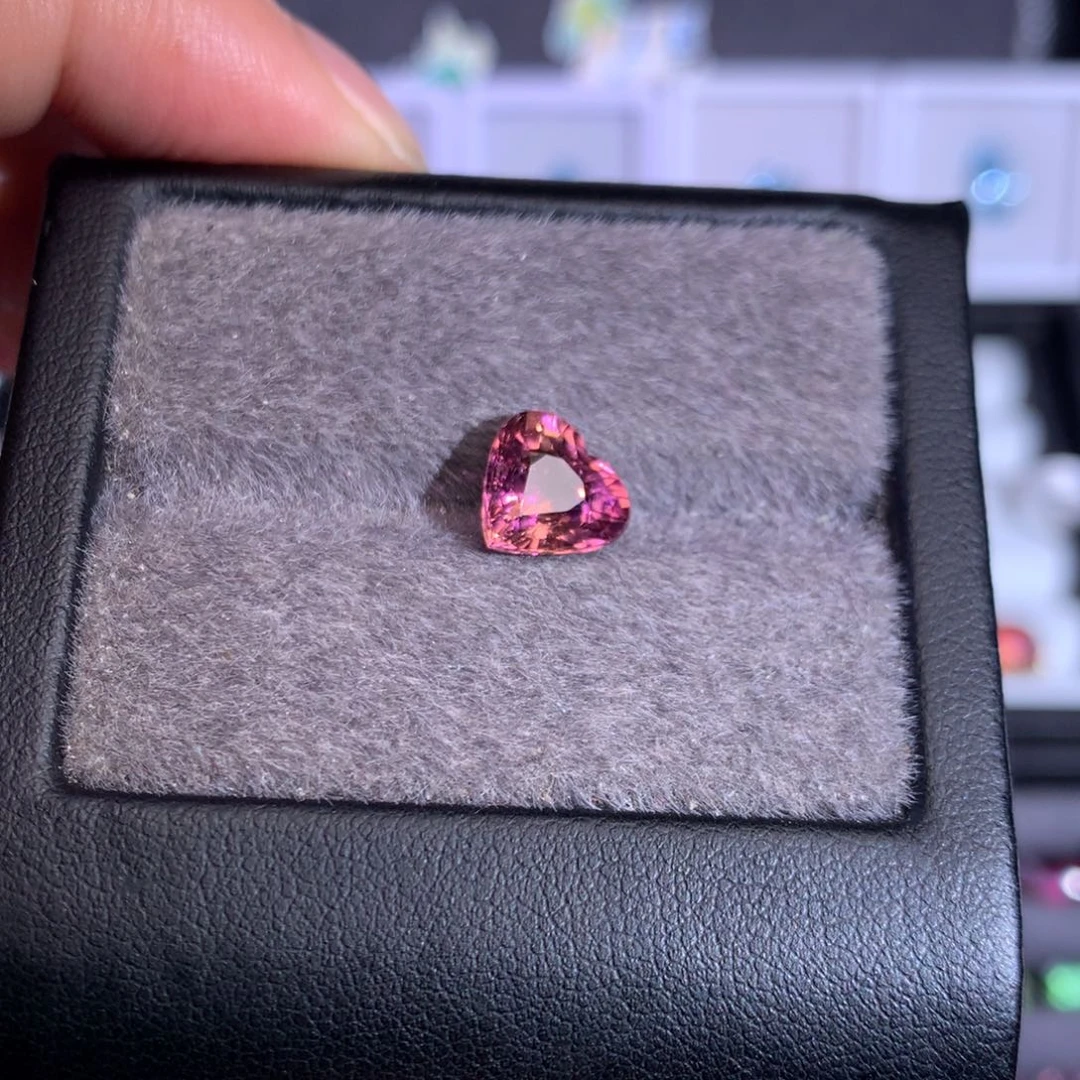 未镶嵌珠宝奇石碧玺2.565ct