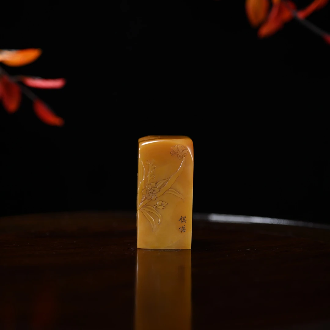 LOT8850田黄兰花印章/杭拍