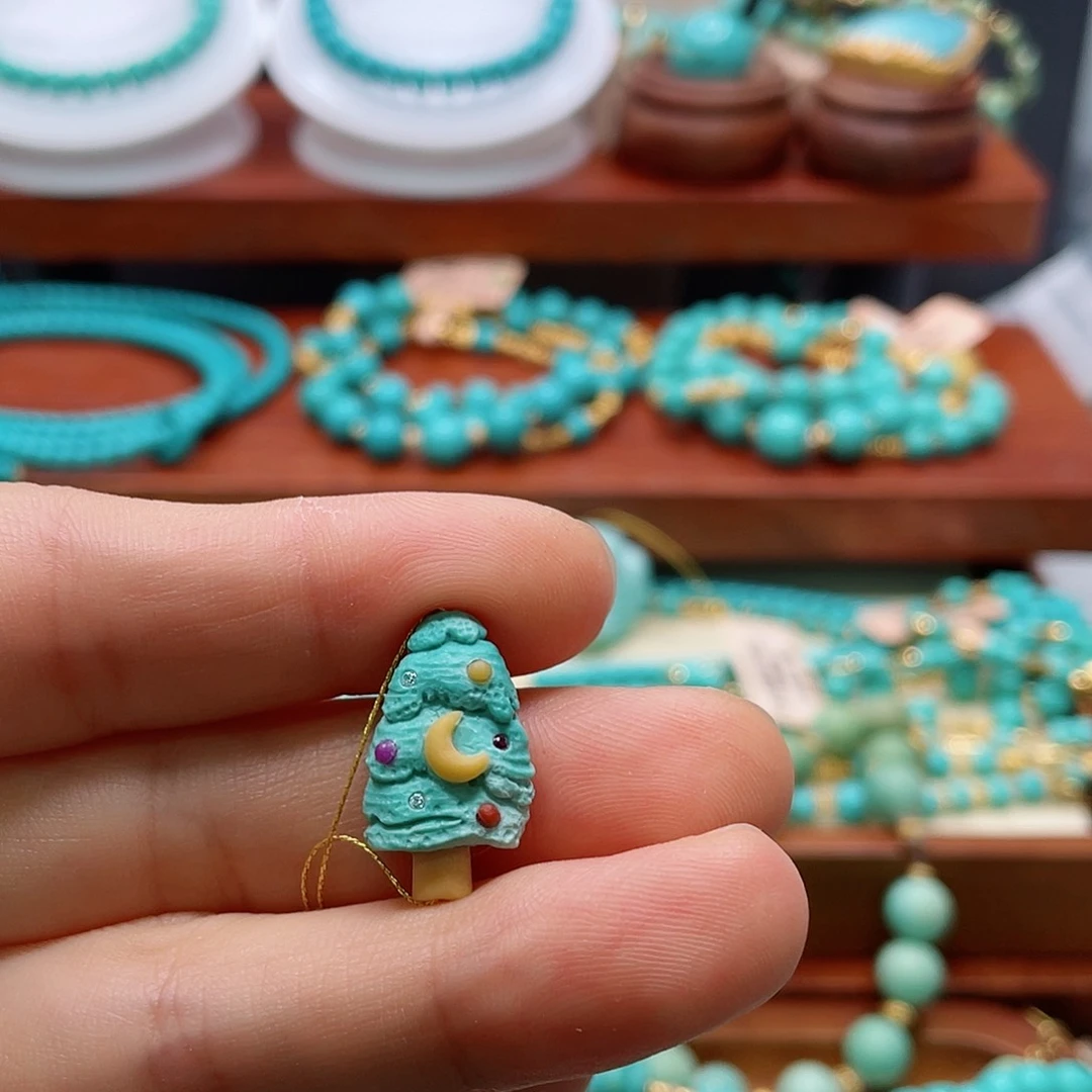 n***g绿松石未镶嵌珠宝半成品