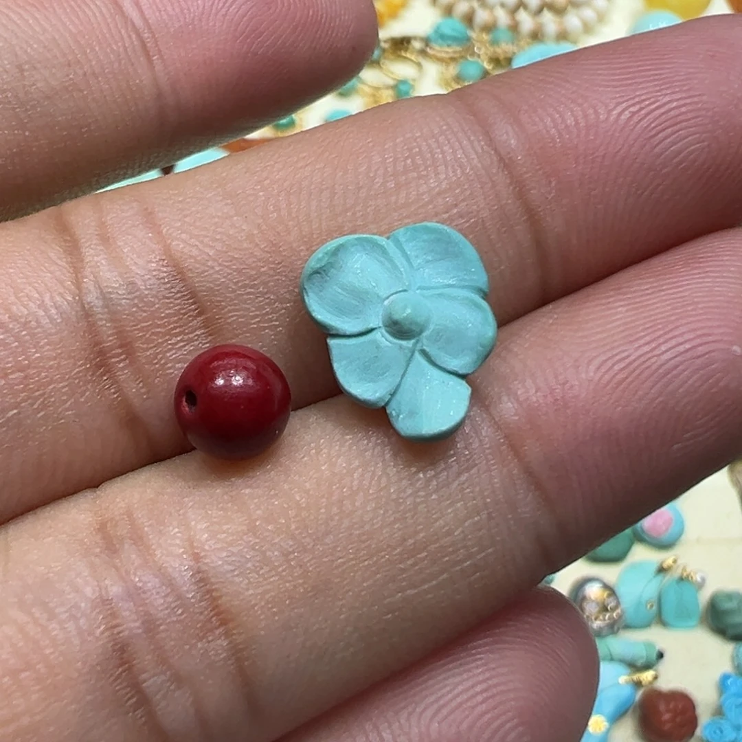 颈饰未镶嵌南红玛瑙卡子
