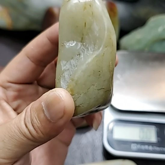 和田玉（糖玉）未镶嵌挂件