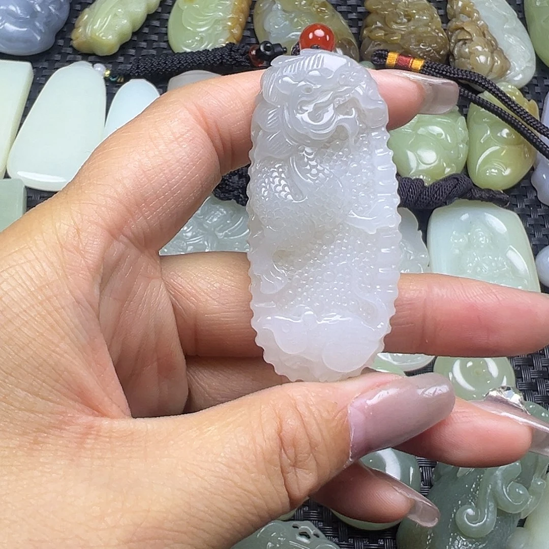 和田玉未镶嵌吊坠(不含链)卡57