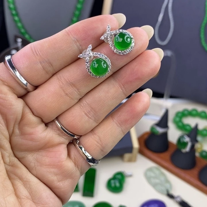 于****仿水晶非金属所见皆所得34566