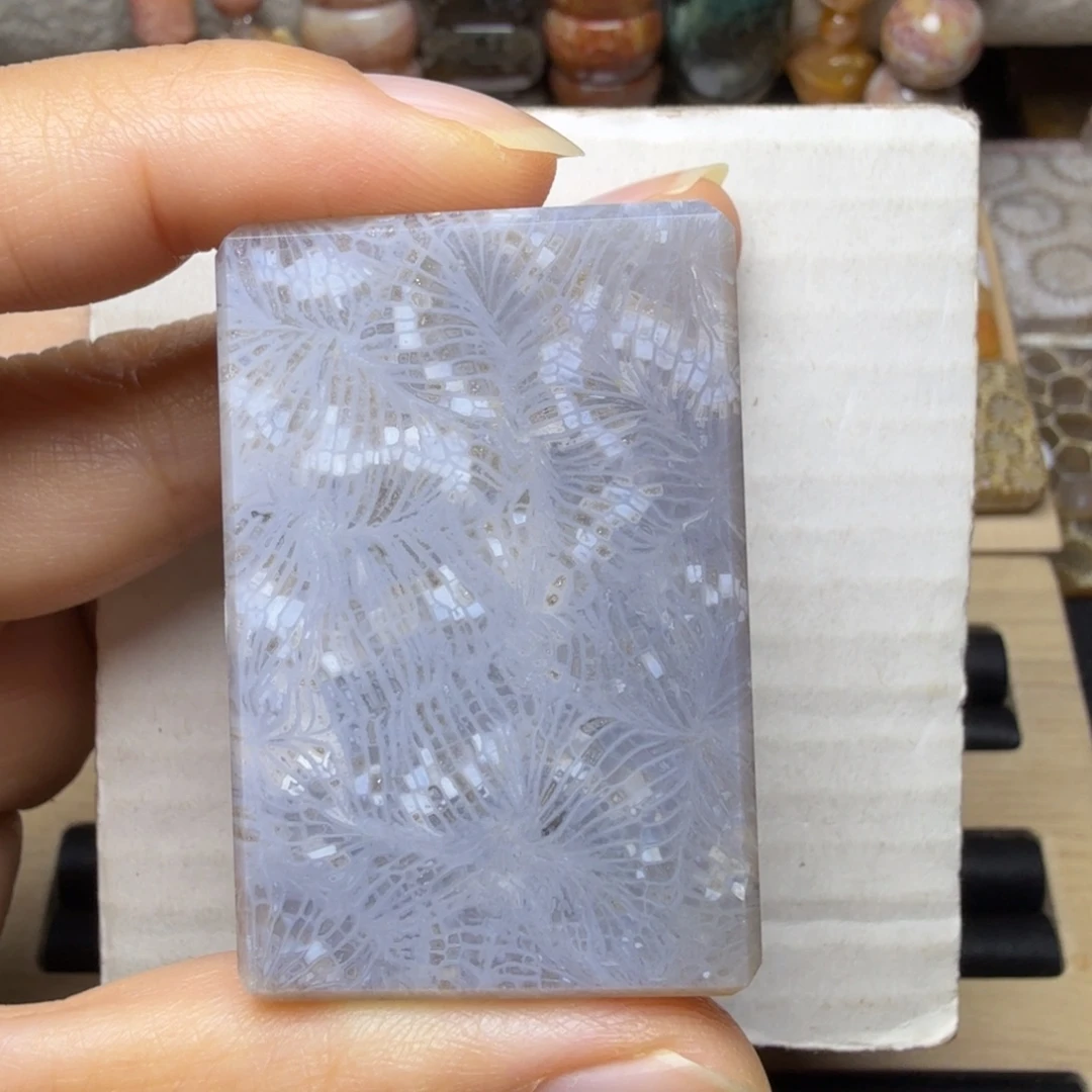 硅化玉未镶嵌漂亮不贵，灰蓝凤尾大厚方牌