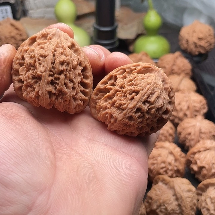 把件文玩核桃南疆石天残脚