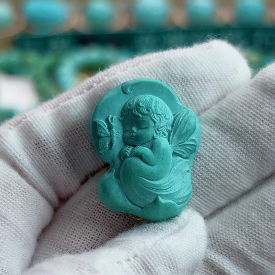 绿松石未镶嵌珠宝奇石