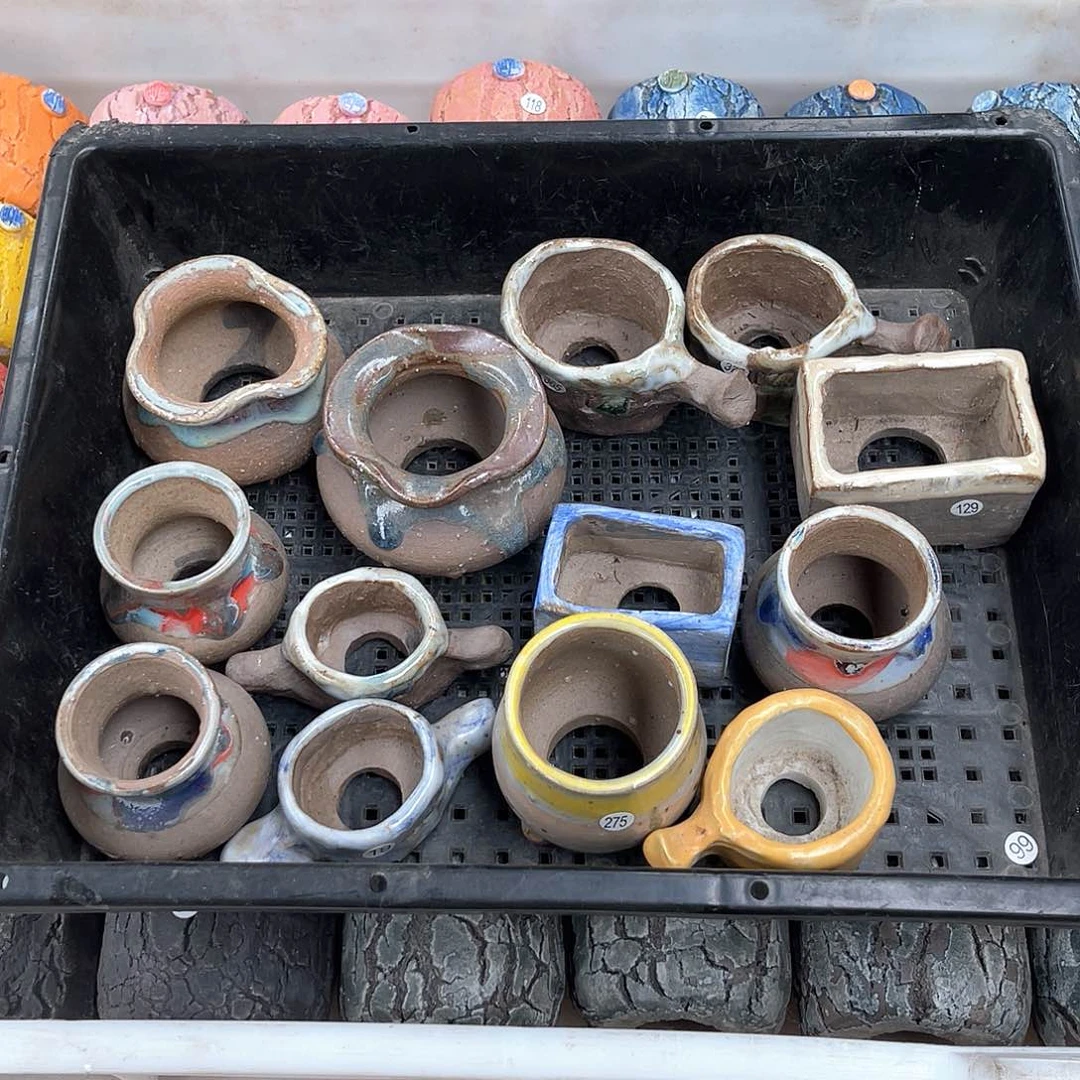 红陶微瑕一组拇指盆13个