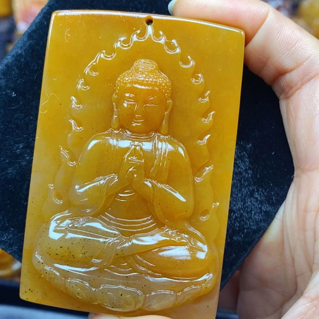 未镶嵌石英质玉（黄龙玉）颈饰