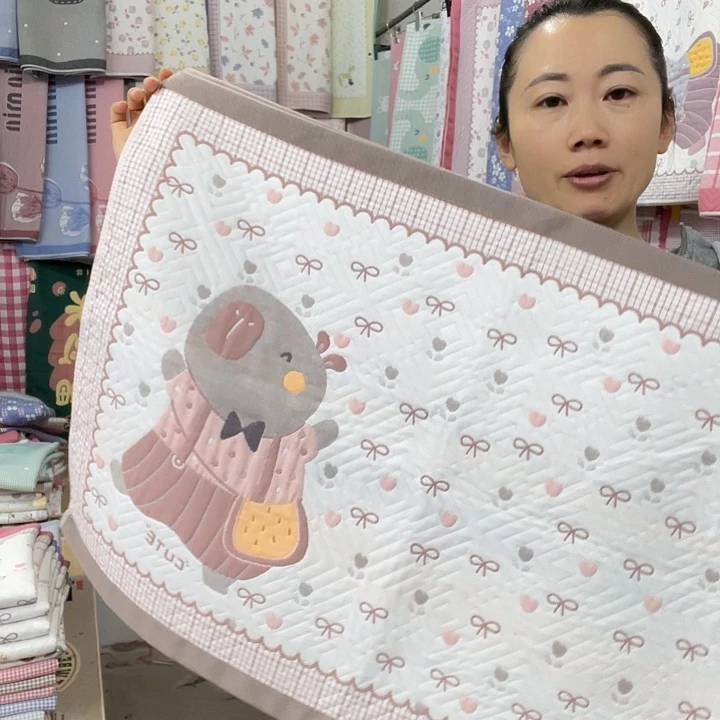 棉特价促销咖色快乐熊