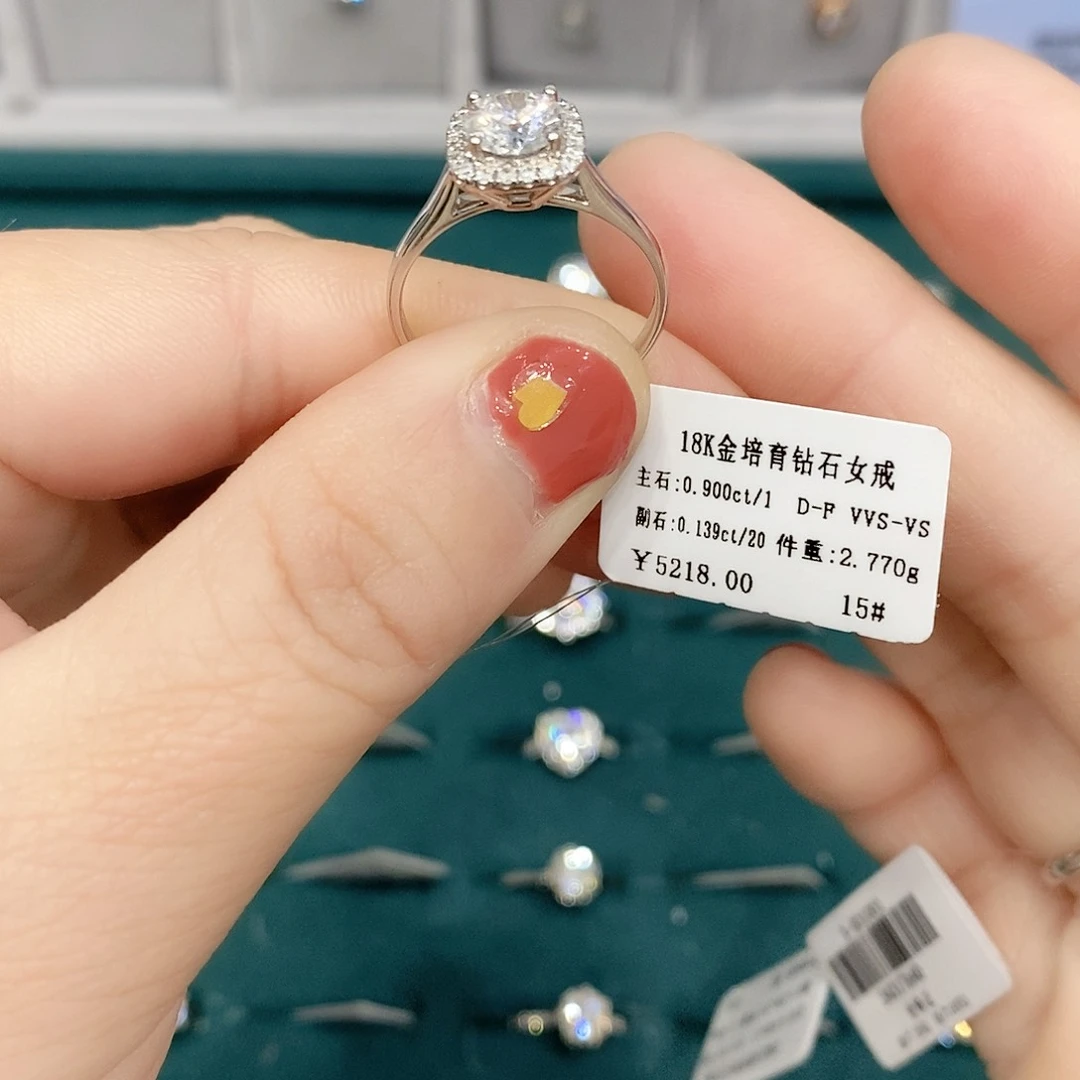 合成钻石颈饰18K金镶嵌A****?
