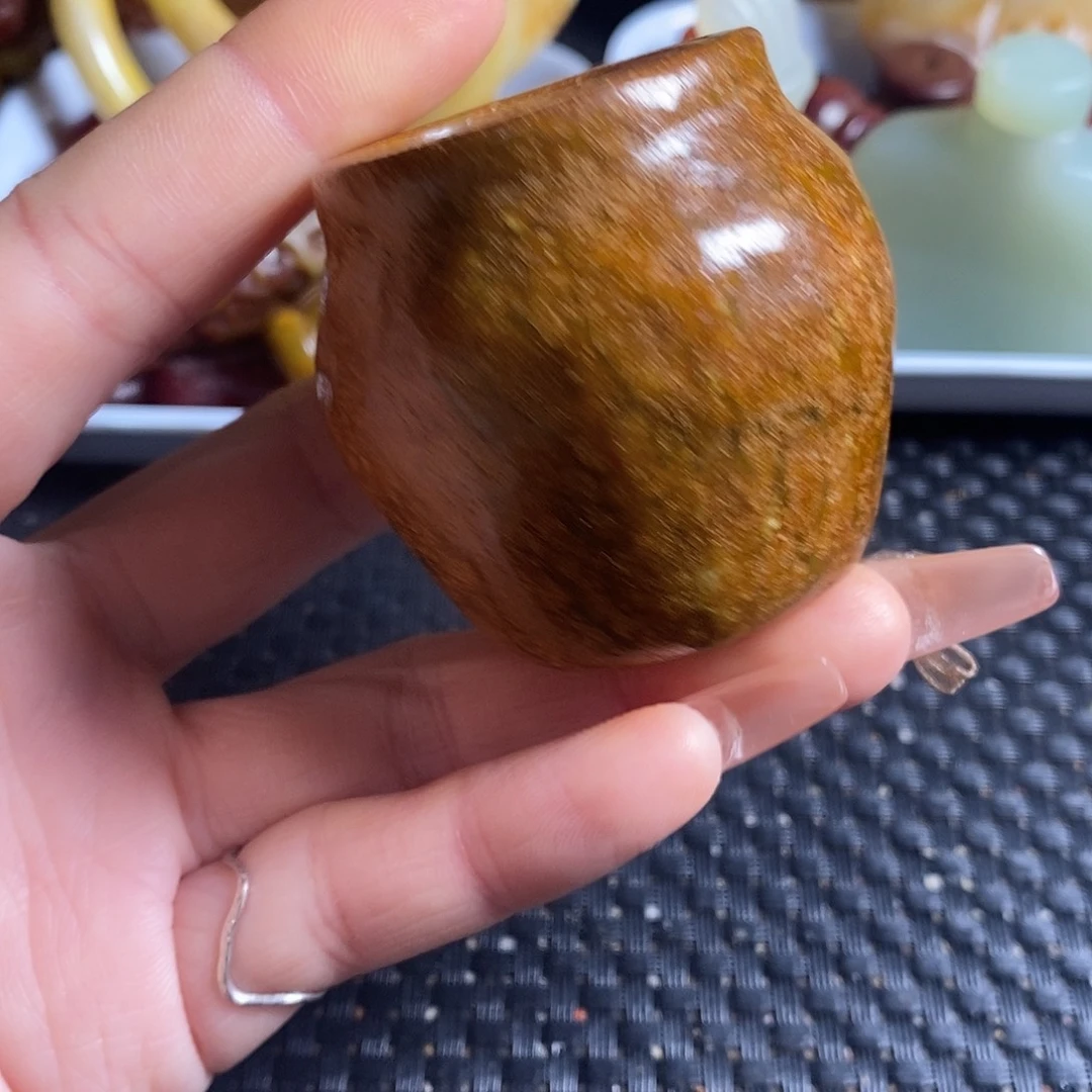 岫玉未镶嵌珠宝奇石