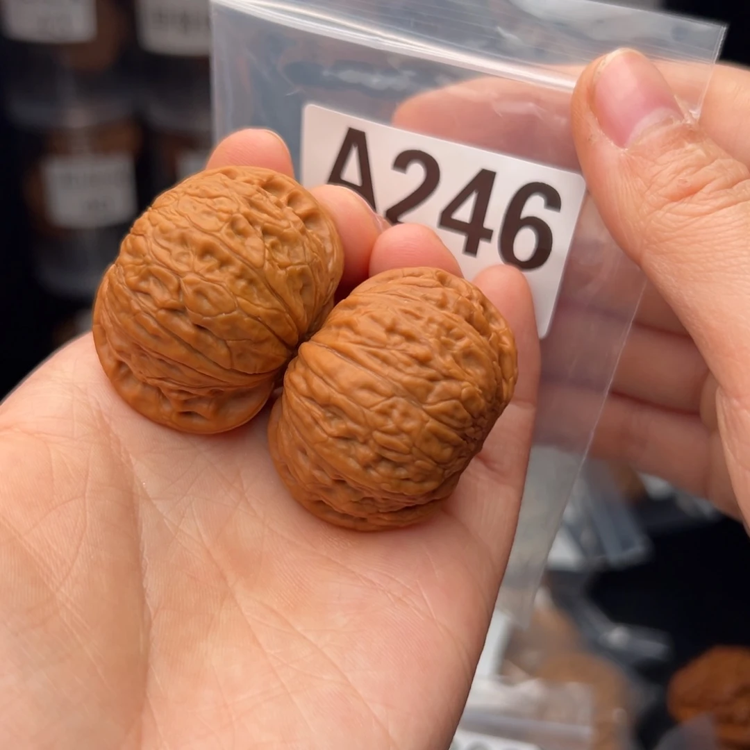 文玩核桃吊坠铁锤41全品