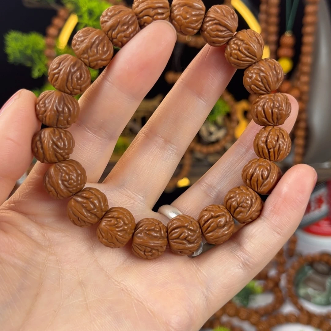 桃核手串秦岭野生桃核手串