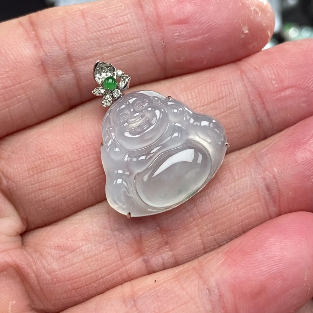 颈饰18K金镶嵌翡翠佛公