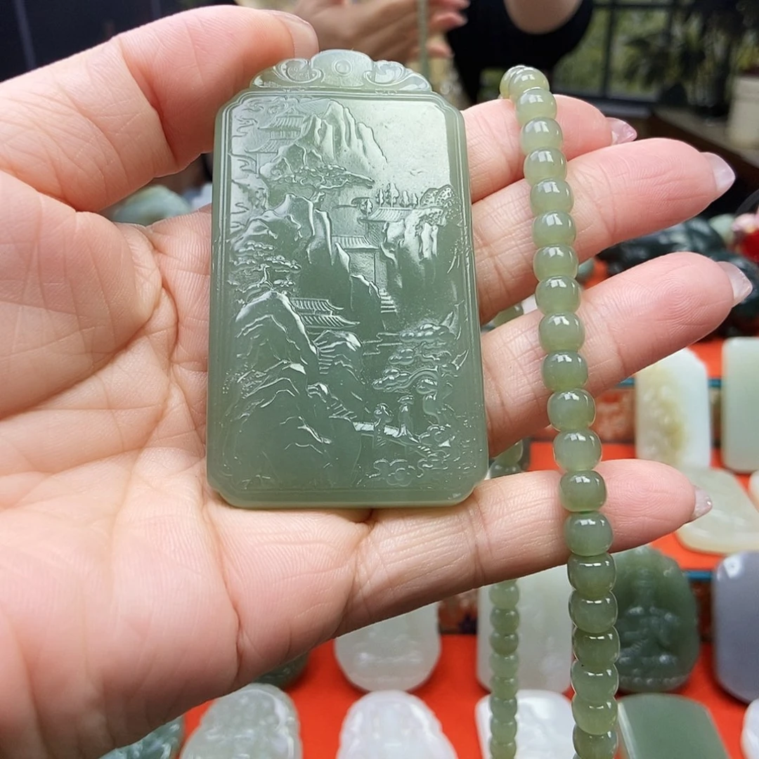 难***9和田玉未镶嵌颈饰