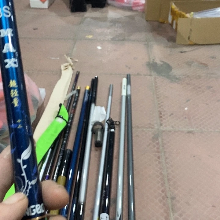 46号配件鱼竿一根，，
