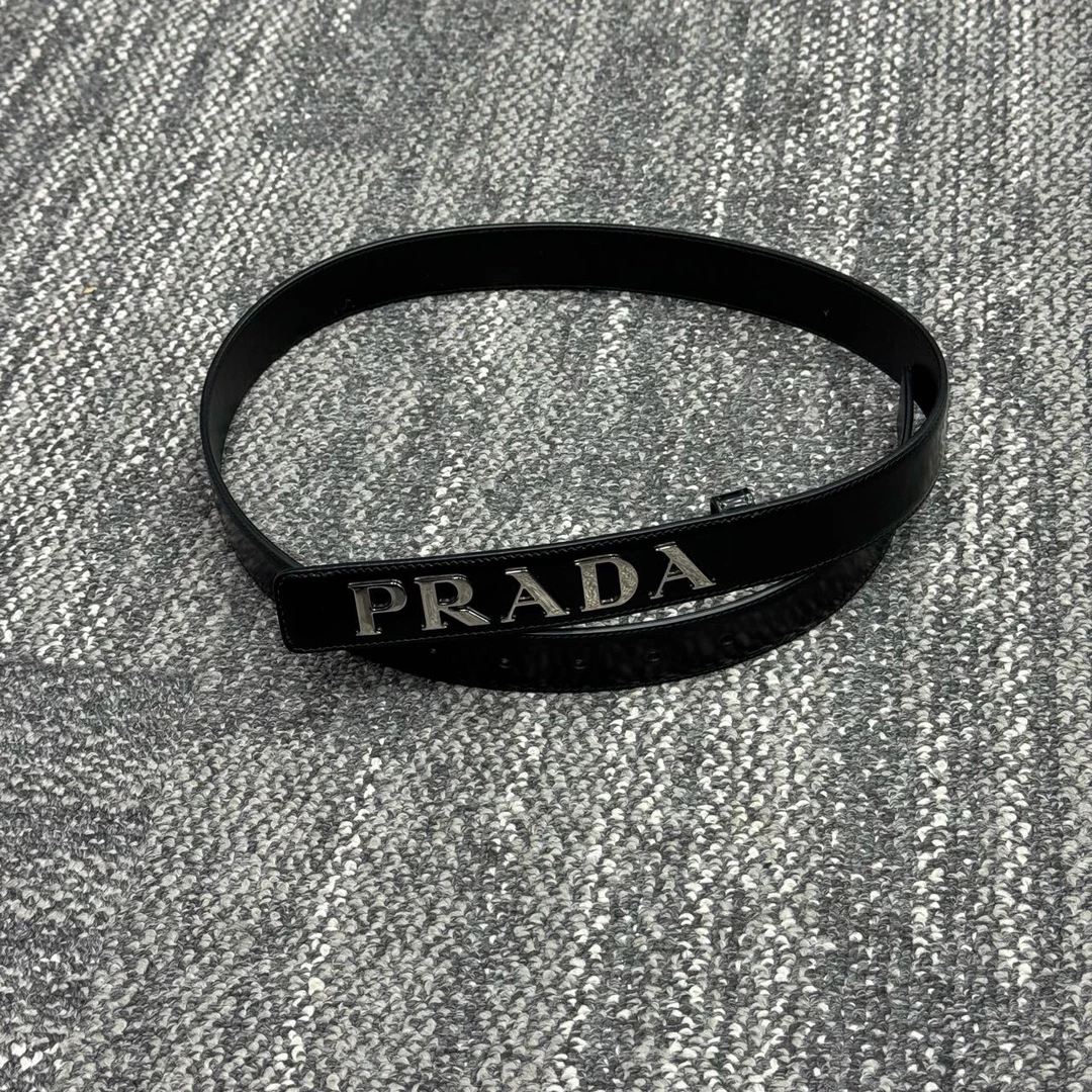 99新 Prada/普拉达 Prada 普拉达 徽标腰带 3cm*105cm/98新