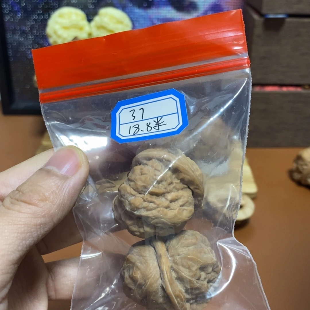 壹***半吊坠文玩核桃37特价蛙蛙