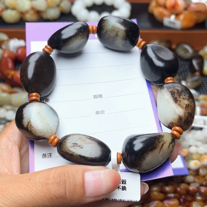 锦***河手链未镶嵌和田玉（糖玉）