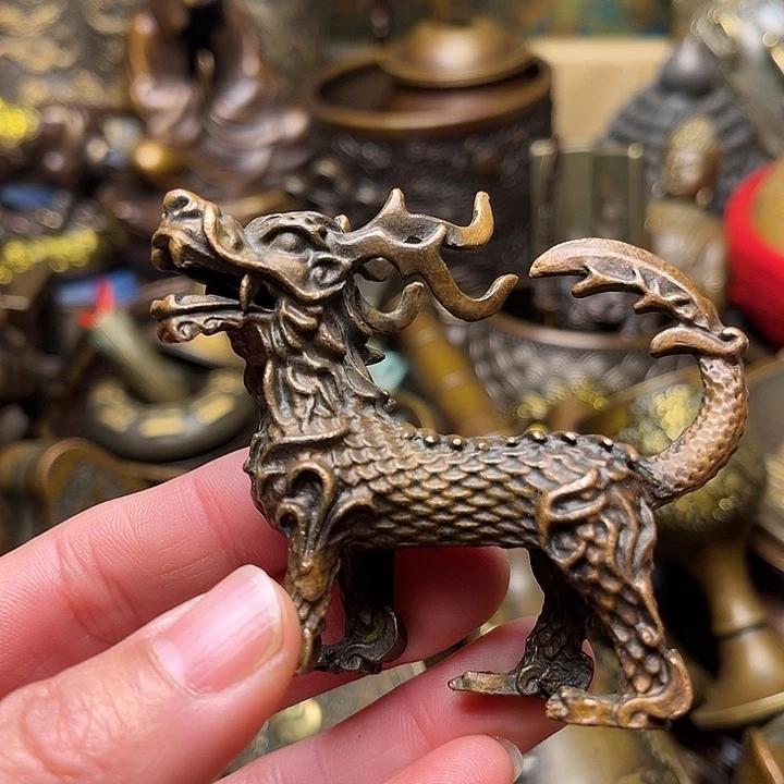 精美铜器批发档口