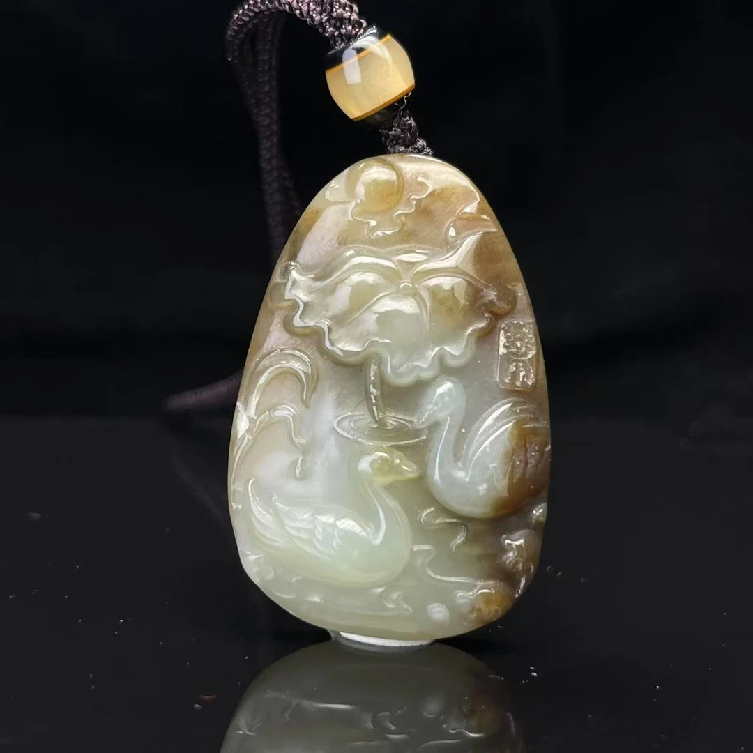 S904     和田玉挂件     QQ131004