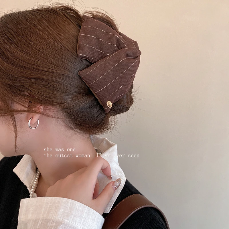 韩系咖色条纹三角抓夹女2025新款时尚盘发夹子后脑勺显饱满鲨鱼夹