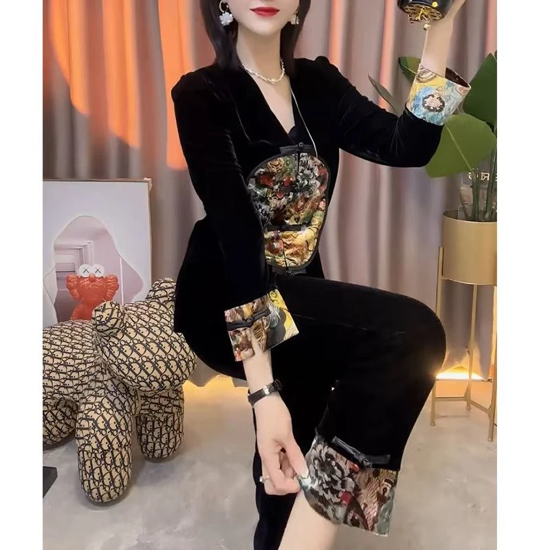 时尚国风盘扣v领丝绒上衣九分裤两件套2026春秋新款时尚复古套装