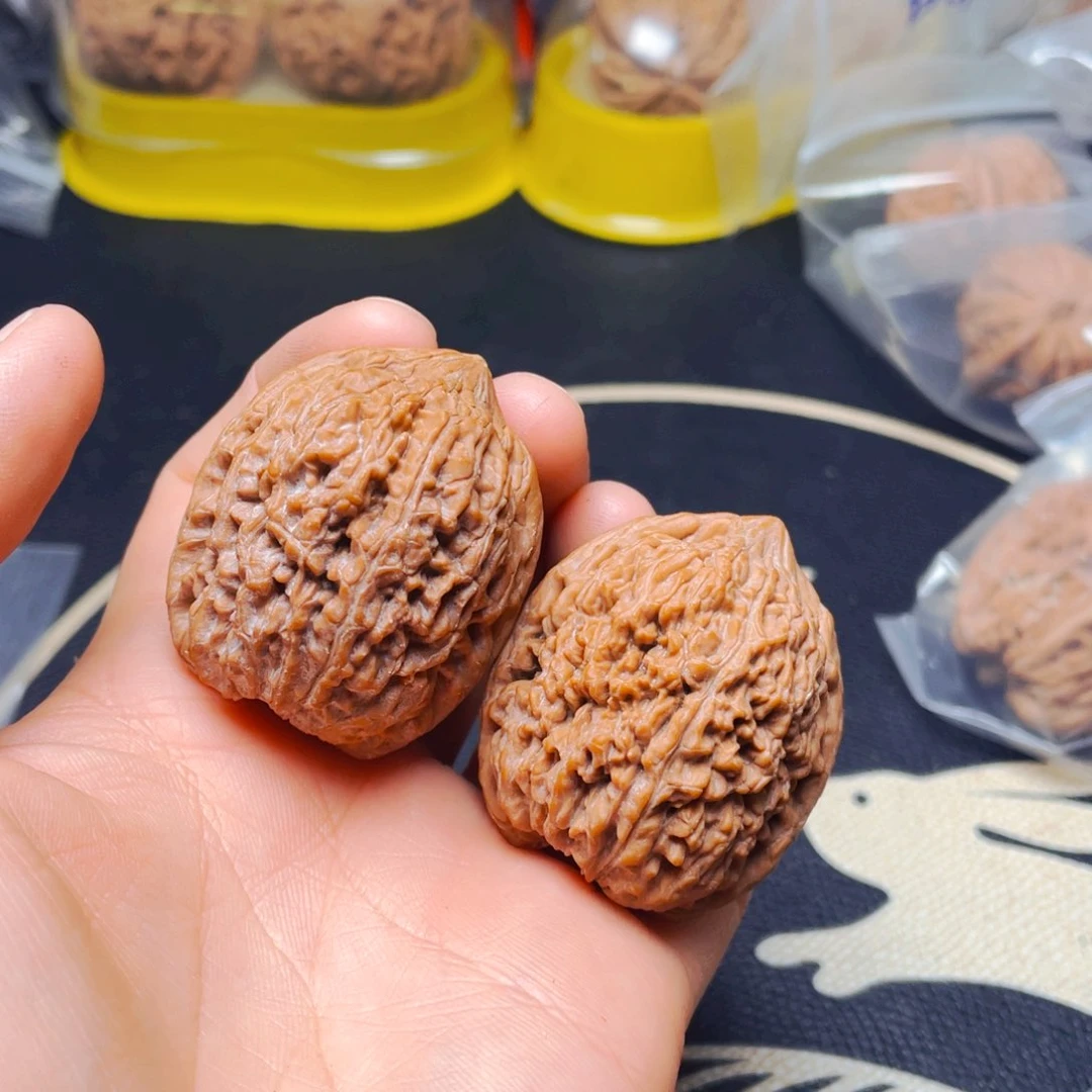 吊坠文玩核桃L**n蒜头一对