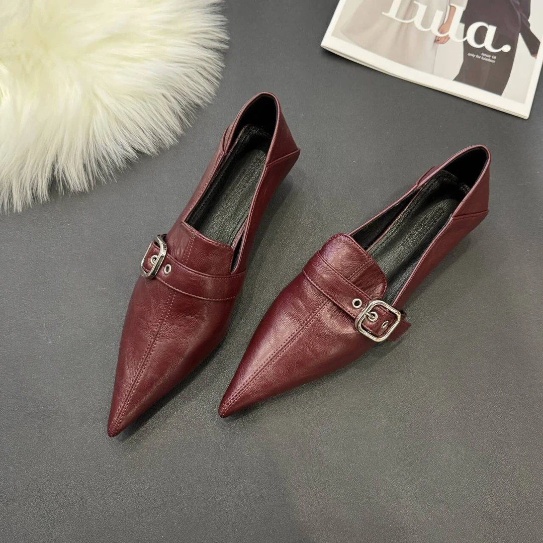 优雅时尚经典小众尖头平底浅口皮带扣通勤舒适酒红色女单鞋PD023