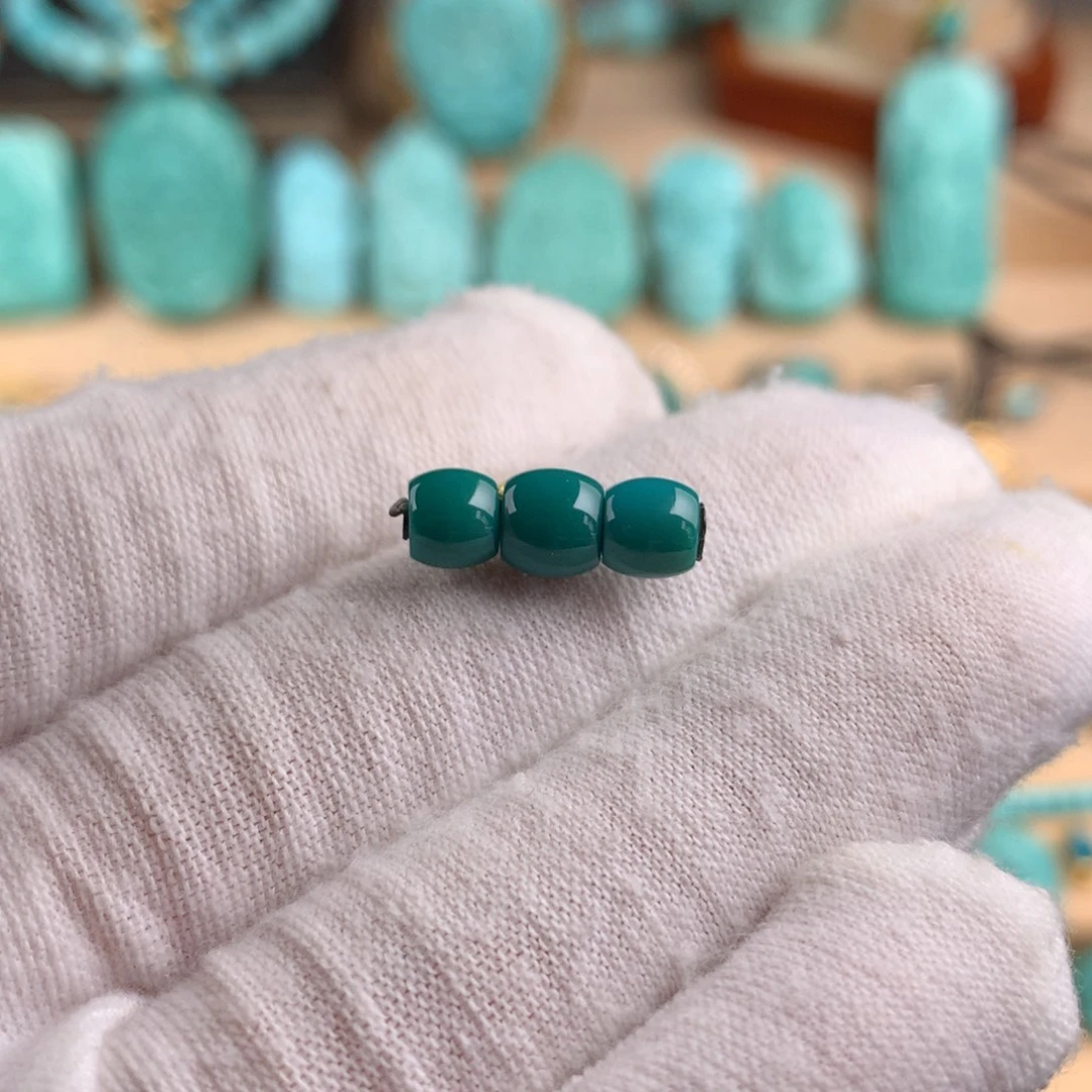 绿松石未镶嵌三连珠卡6