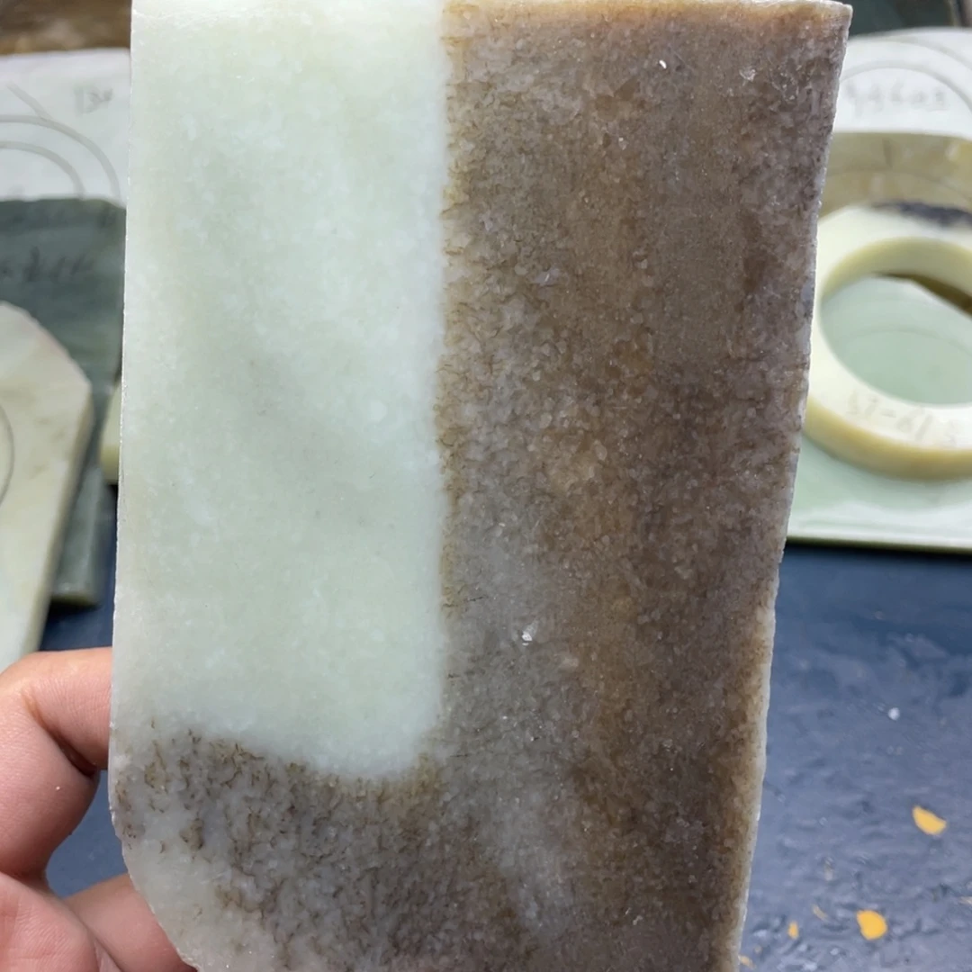 时****和田玉未镶嵌珠宝奇石原石