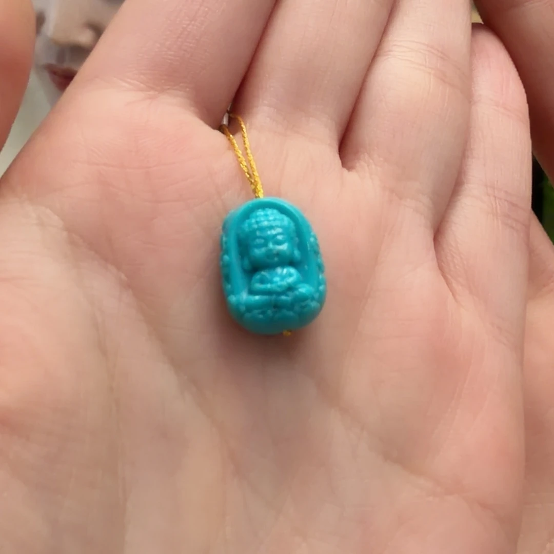 绿松石未镶嵌颈饰