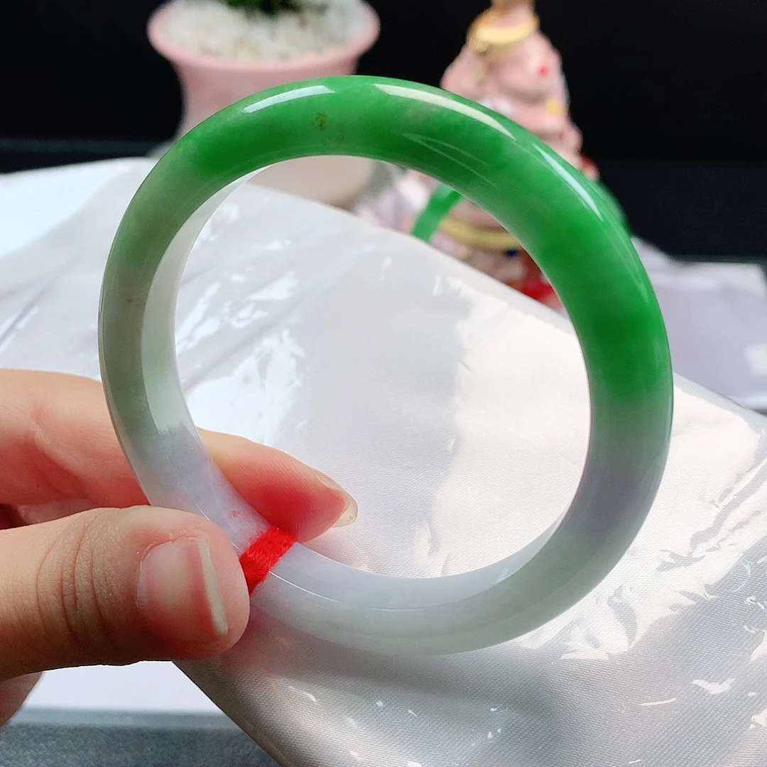 翡翠未镶嵌手镯1800