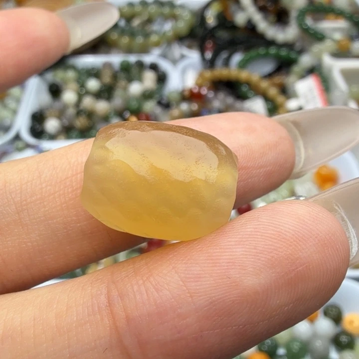 和田玉未镶嵌珠宝半成品