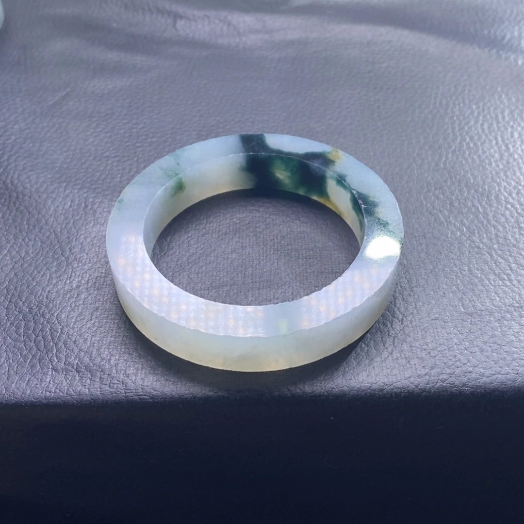 阿***～定制翡翠未镶嵌定制手镯