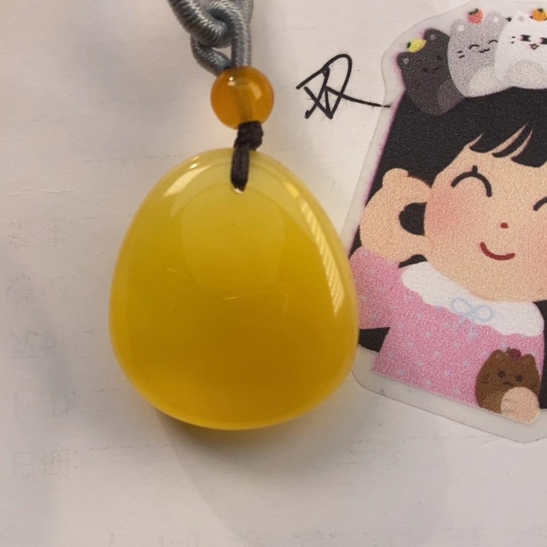 未镶嵌琥珀珠宝奇石