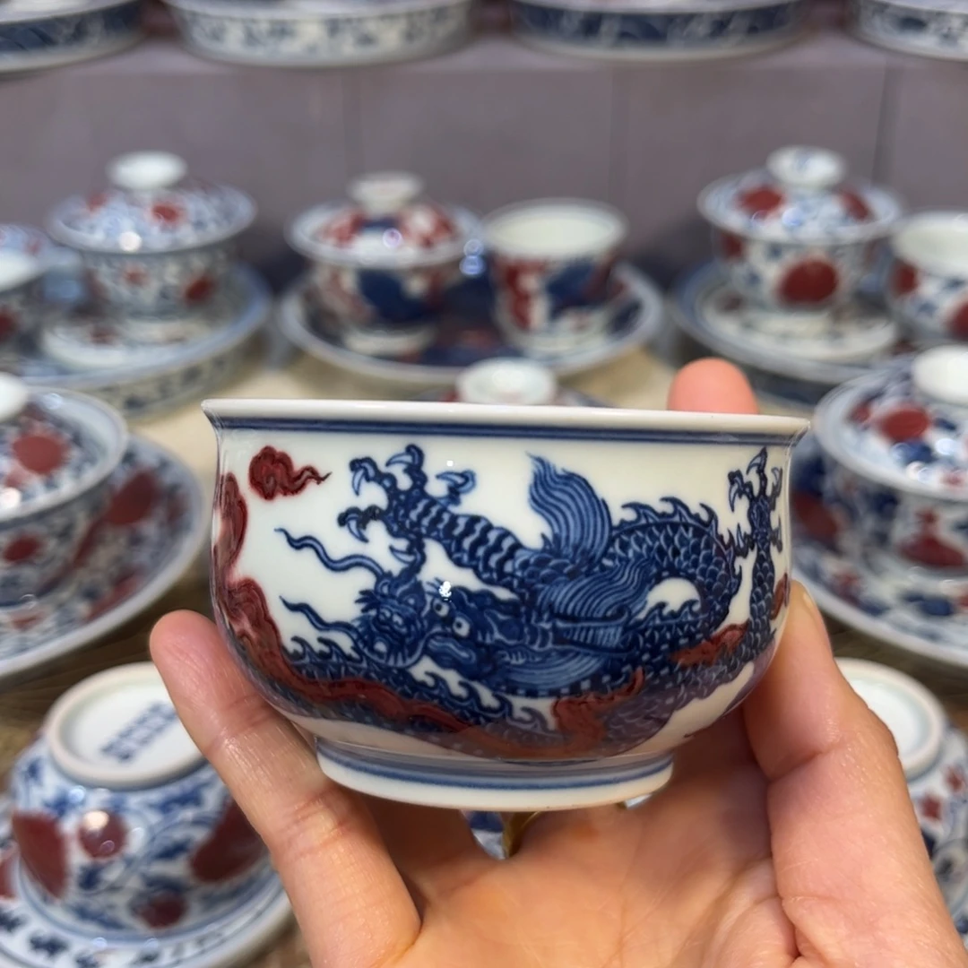 青花釉里红宣德霸王龙炉式杯