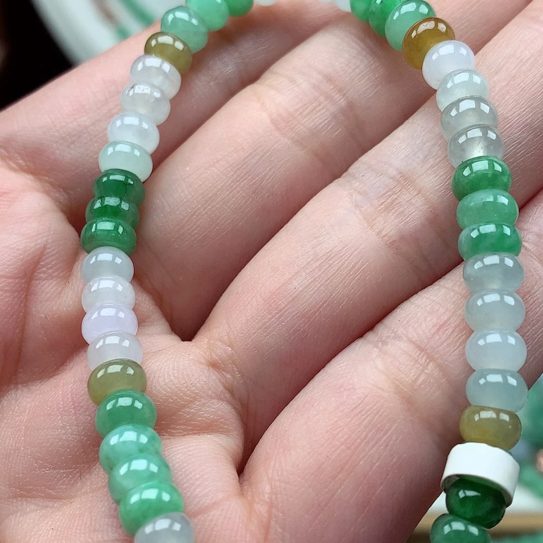 翡翠未镶嵌手链翡翠