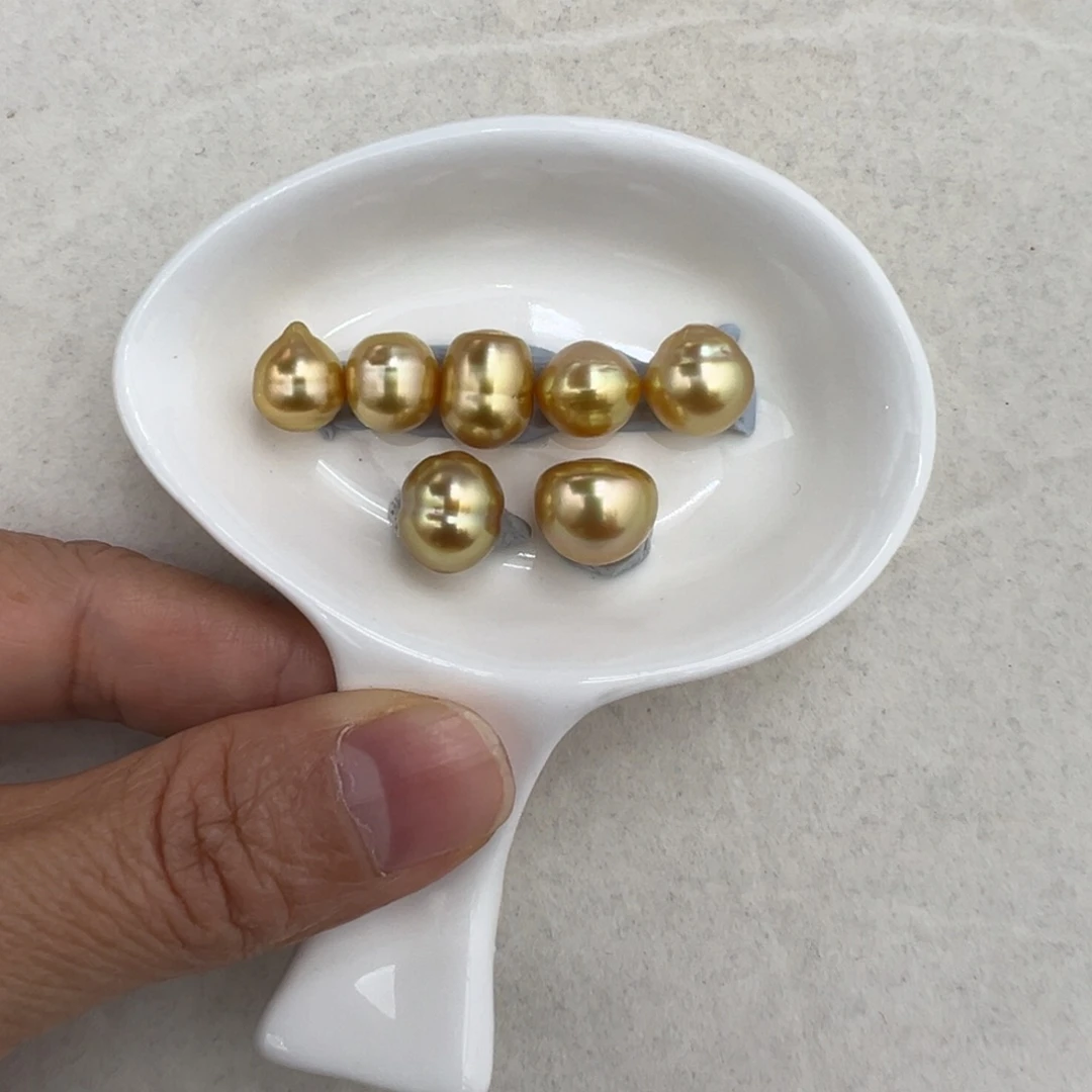 一***贝未镶嵌海水珍珠裸珠