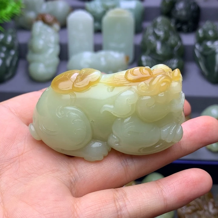 和田玉未镶嵌把件渡*